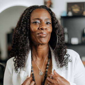 Kurious J. — Barber at Vibez & Company